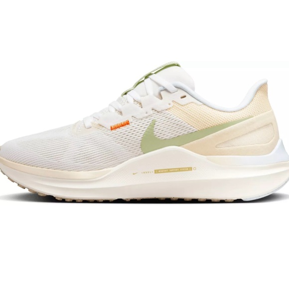 Nike Women's Structure 25 Running Shoes in Sail - Picture 3 of 9